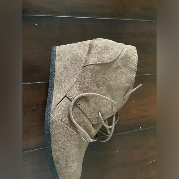 wedge booties. suade material - Picture 5 of 6